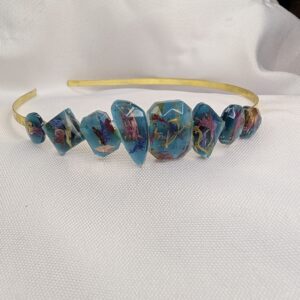 opaska metalowa złota z turkusowymi kryształkami i płatkami kwiatów