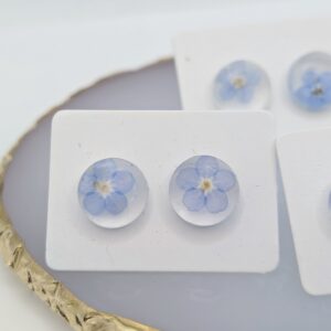 kolczyki sztyfty okrągłe z niezapominajką